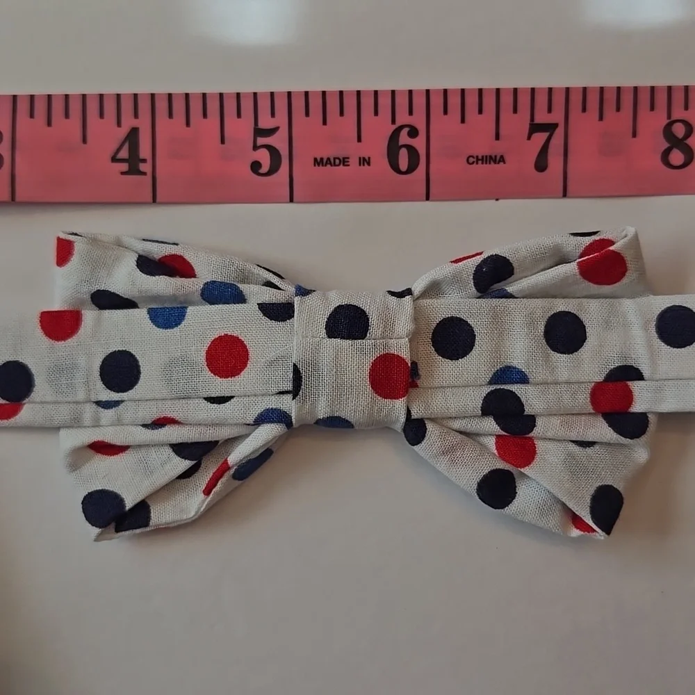 NWT Bow Tie White Red Blue Polka Dots Pretied Adjustable Length Approx 11-15.5